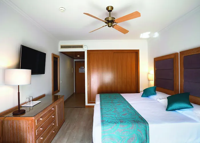 Hotel 3hb Guarana 4*